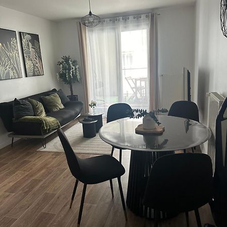 Ferienwohnung Cosy House A 6 Min Du Rer A Et Psa Carrières-sous-Poissy Exterior foto